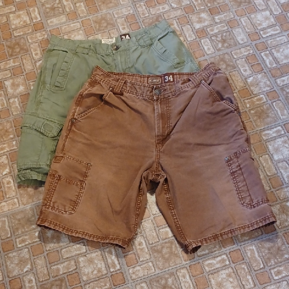 Schmidt Men's Cargo Shorts in Brown and Green Size 34